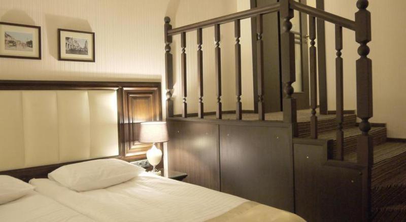 Optima Collection Zhytomyr Hotel Стая снимка