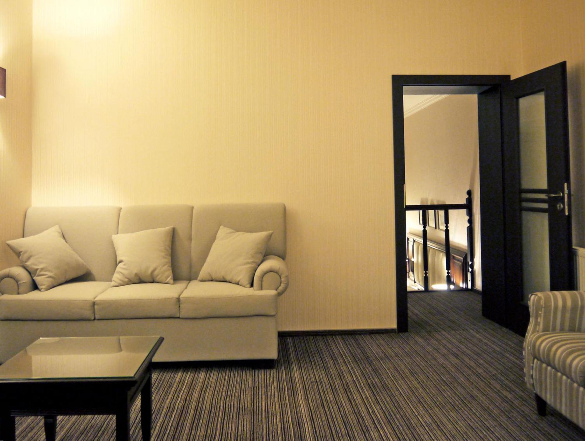 Optima Collection Zhytomyr Hotel Екстериор снимка