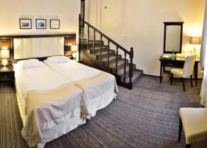 Optima Collection Zhytomyr Hotel Екстериор снимка