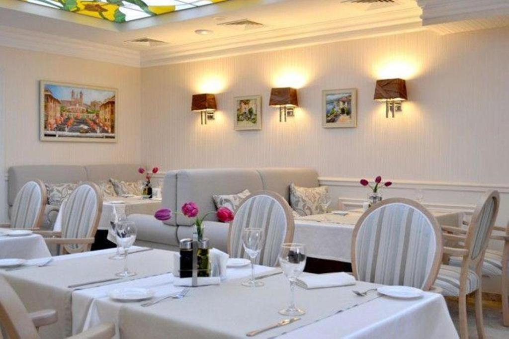 Optima Collection Zhytomyr Hotel Екстериор снимка