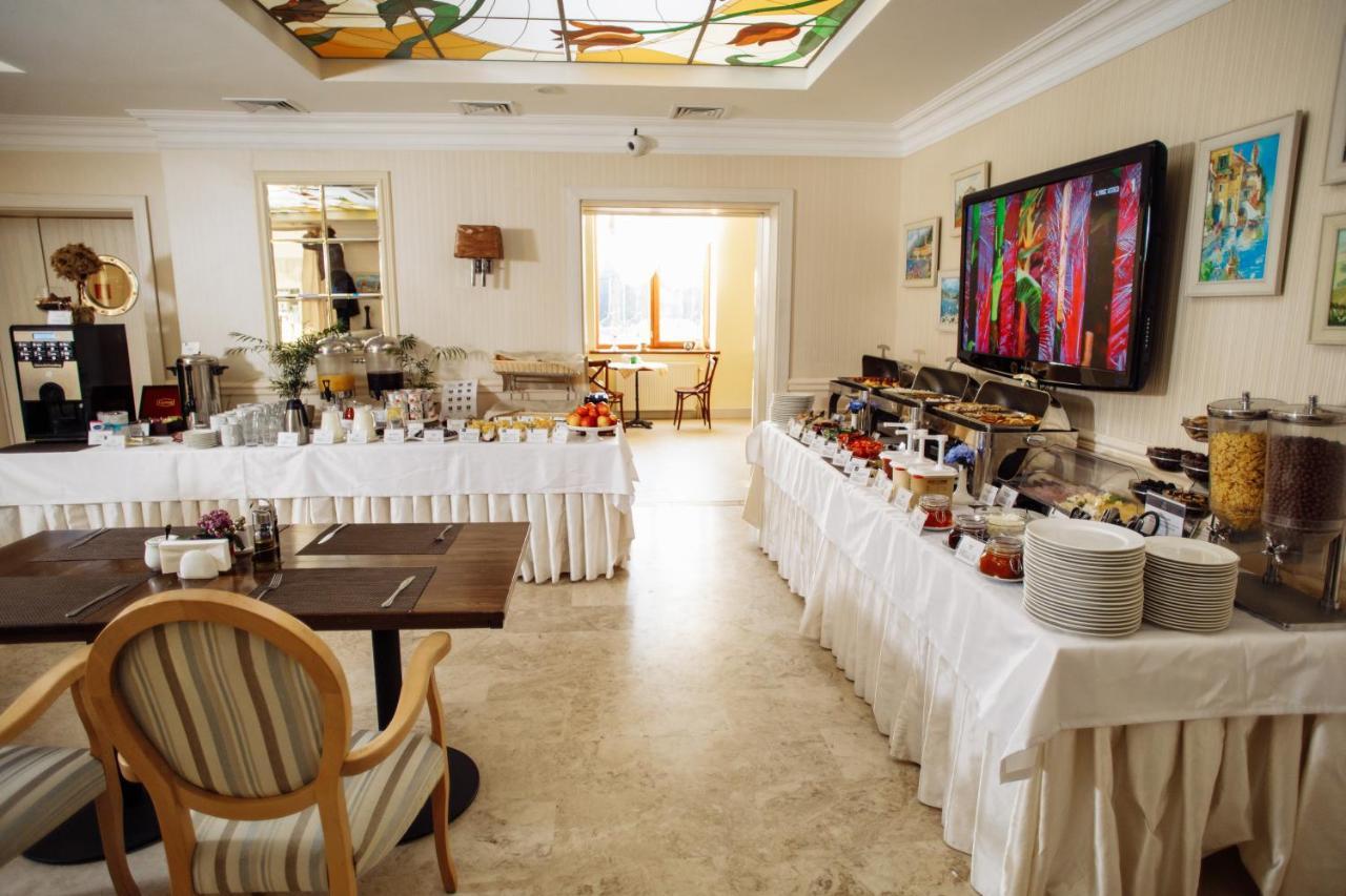 Optima Collection Zhytomyr Hotel Екстериор снимка