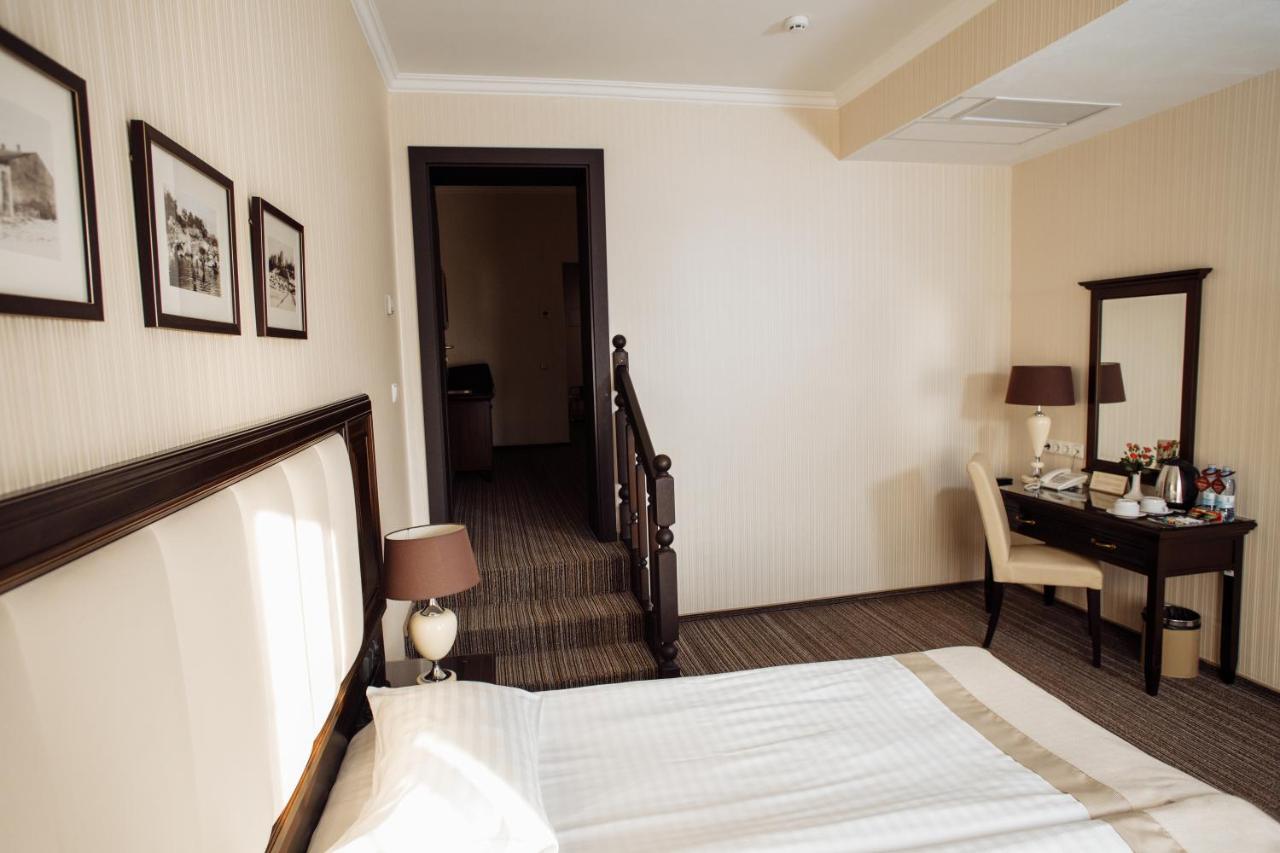 Optima Collection Zhytomyr Hotel Екстериор снимка